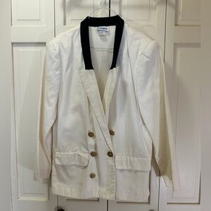 Apostrophe Cream Double-Breasted Blazer with Black Collar
